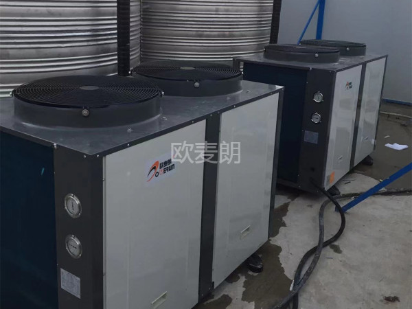 浙江湖州某工地?zé)崴到y(tǒng)